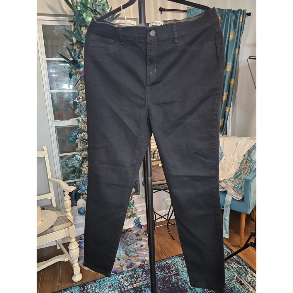 Etica Black straight leg size 5
